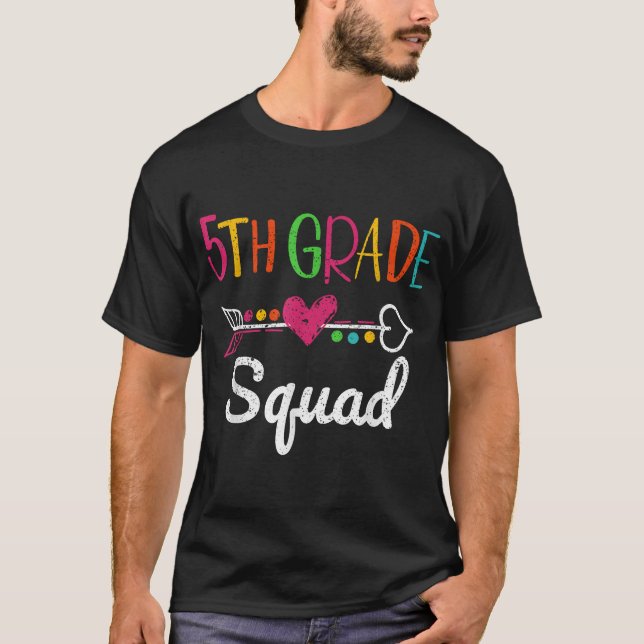 5:e Klass-torget, sjätte lärarteamet Student T Shirt (Framsida)