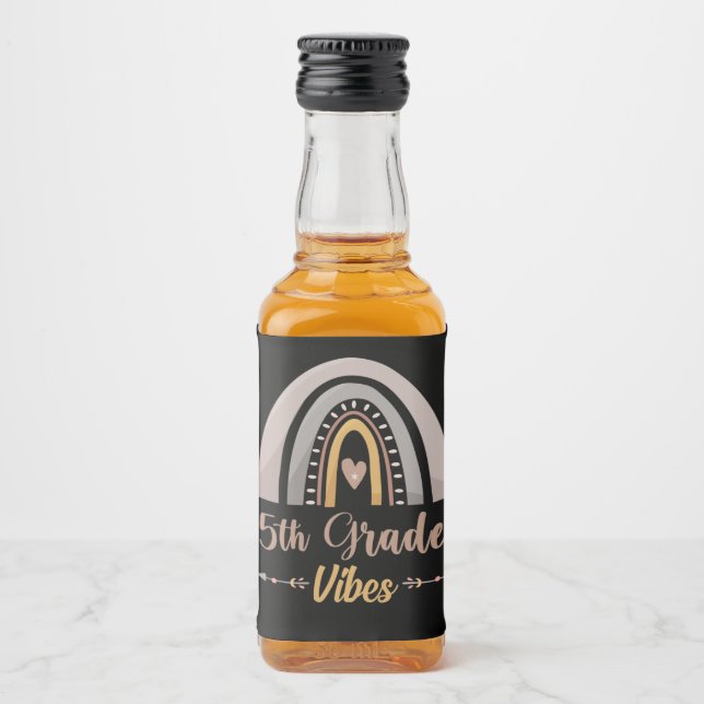 5:e klass vibbar regnbåge femte klass tillbaka til spritflaskor etikett (Framsida)