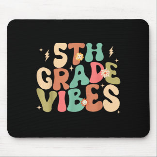 5:e klassens vibbar Groovy tillbaka till skolan Musmatta