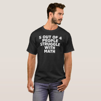 5 ut ur 4 folk ansträngning med tee shirt