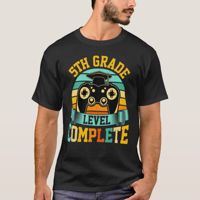 5th Grade Level Complete  Video Gaming Gamer Gradu T Shirt (Framsida)