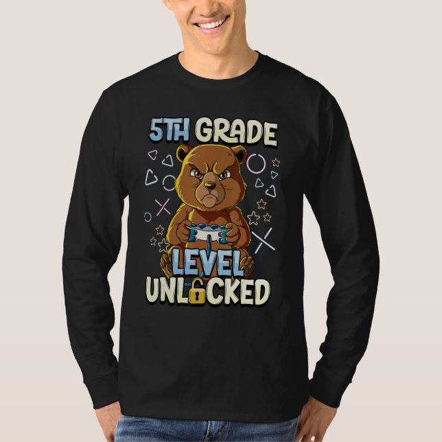 5th Grade Level Unlocked 2 T Shirt (Framsida)