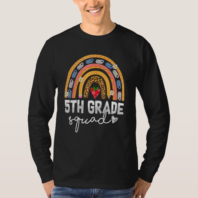 5th Grade Squad Rainbow Leopard Print Team Back to T Shirt (Framsida)