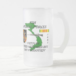 5th Sakkunniga tvingar Vietnam frostade muggar