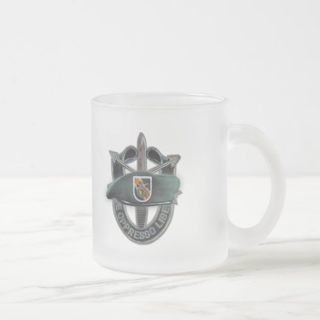 5th Speciell mugg för vets för styrkagruppvietnam (Höger)