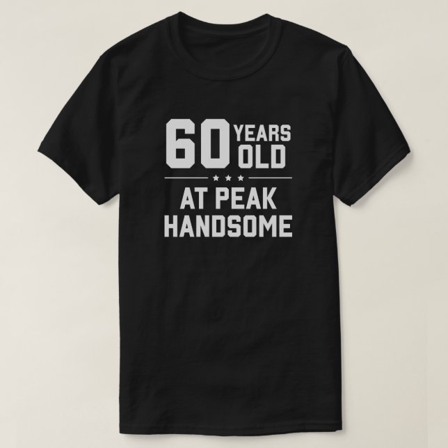 60 år gammal, vid toppen stilig t shirt (Design framsida)