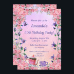 60-årsdag för inbjudan till tefest för rosa violet<br><div class="desc">Ett kort för elegant blommigt födelsedagsfest inbjudan för ett 60-årsjubileum te party eller trädgård,  bakgård party. Mallar för din information. En romantisk violett,  rosa och persikobakgrund,  lila brev. Med söt blå,  violett färgad,  vattenfärgade blåproppar och rosa och ro,  en rosa tekanna och lila te kopp.</div>