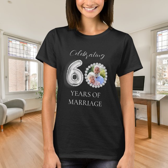 60:e bröllop-årsdagen av fotodiamanter svart t shirt (Skapare uppladdad)