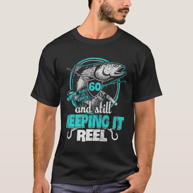 60:e fiskenäringen vid födelsedagssjöfarten Fiskar T Shirt (Framsida)