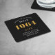 60:e födelsedag Namn 1964 Svarta Guld-Elegantens C Underlägg Papper Kvadrat (Premium 60th Birthday Black and Gold Personalized Paper Coasters - Celebration Elegance.)
