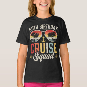 60:E födelsedagsmatchning mellan två olika sorters T Shirt