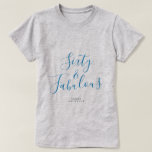 60 Fabulous Blue Custom Name 60th Birthday Gift T Shirt<br><div class="desc">Firar att du vrider 60 i stil med det här anpassade namnet modern t-shirt för 60-årsjubileum med texten sextio och fantastisk i elegant blue script. Lägg bara till ditt namn till den här 60:e födelsedagsfirandet t-shirt. Perfektens födelsedagspresent för en modern, snyggt och elegant 60 år gammal. Enbart designad för dig...</div>