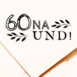 60 Na und Funny Deutch German 60 Birthday Stämpel<br><div class="desc">Rustic 60 Na und Funny Deutch German 60 Birthday gummi frimärke. 60-årsdagen frimärke. Motiverande och positivt citat 60 Na und i modern typografi och rustik twig. Frimärke är underbart för en kvinna eller man som firar 60-årsdagen med en känsla av humor. Du kan ändra ålder om du vill.</div>