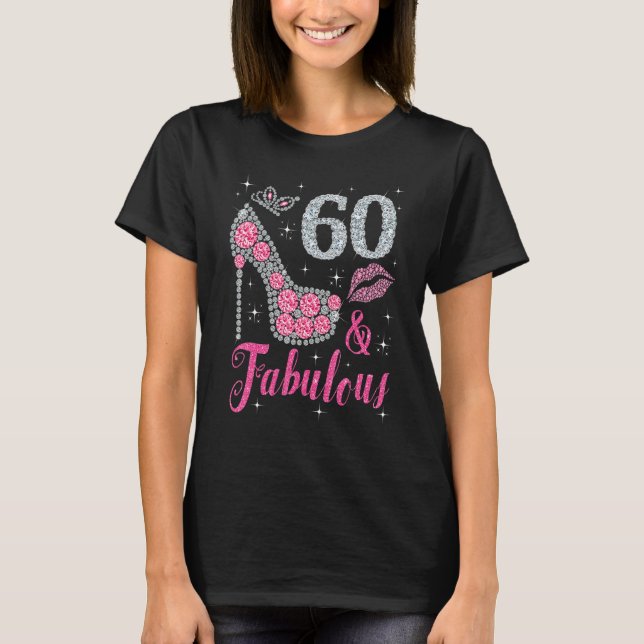 60 & och uppmjukande 1962 60 år gamla kvinnor t shirt (Framsida)