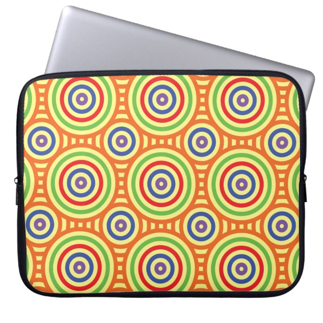60-tal Retro Circular Geometric Mönster. Röd, Grön Laptop Fodral (Framsidan)