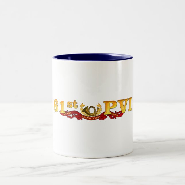 61st Ny logotypmugg för PVI Två-Tonad Mugg (Center)