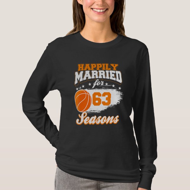 63 år Bröllop-årsdagen Basketball Married Co T Shirt (Framsida)