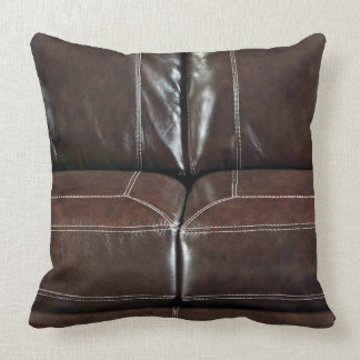 63, Faux Leather, Chestnut Brown Kudde