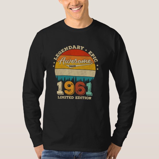64-årig dagstidning 1961 Fantastisk 64:e födelseda T Shirt (Framsida)