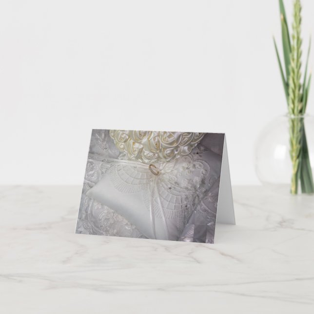 6538-Ringbärarkudde med vigselring på slöja Inbjudan (Framsida)