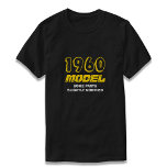 65e Birthday Gifts Funny Black T Shirts åt honom<br><div class="desc">Den här lustiga 65en är gjord för en kille som tycker om ett bra skratt. Utformningen har ord 1960-modellen Vissa delar något ändrade på svart bakgrund. Kathyhenis copyright</div>