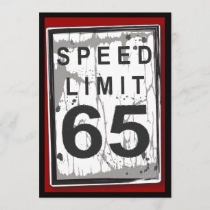 65e Födelsedagsfest Grungy Speed Limit Sign Inbjudningar