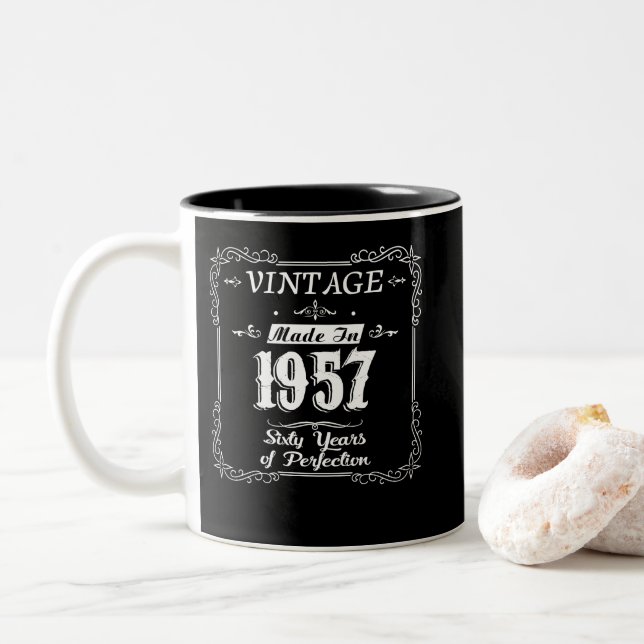 65th birthday 1957 Year of Perfection Gift Idea Två-Tonad Mugg (Med munk)