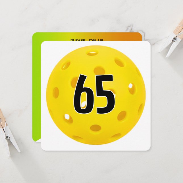 65th Birthday Pickleball Party Inbjudningar (Fram/Back In Situ)