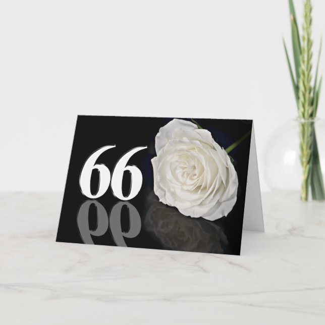 66:e födelsedagskortet med klassiskt vit ros kort (Framsida)