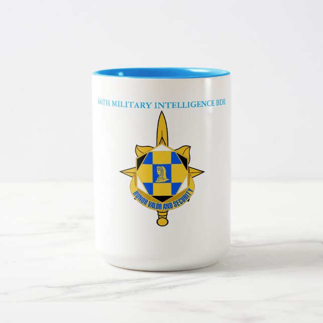 66:E MILITÄRA INTELLIGENCE BRIGADE  Två-Tonad MUGG (Center)