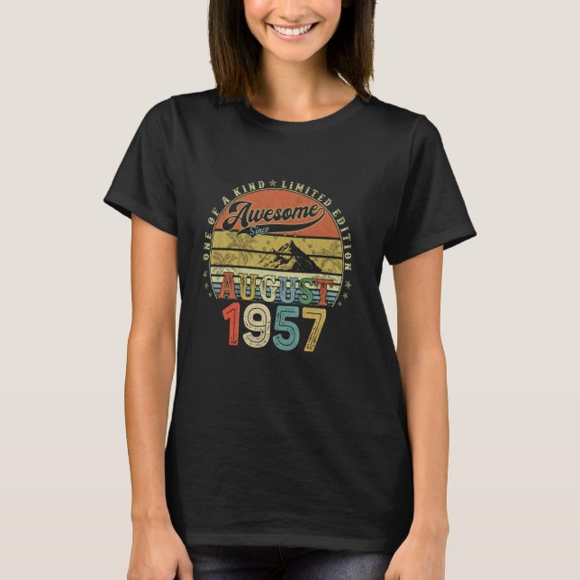 67 Åldersgåvor För manar augusti 1957 67 t T Shirt (Framsida)