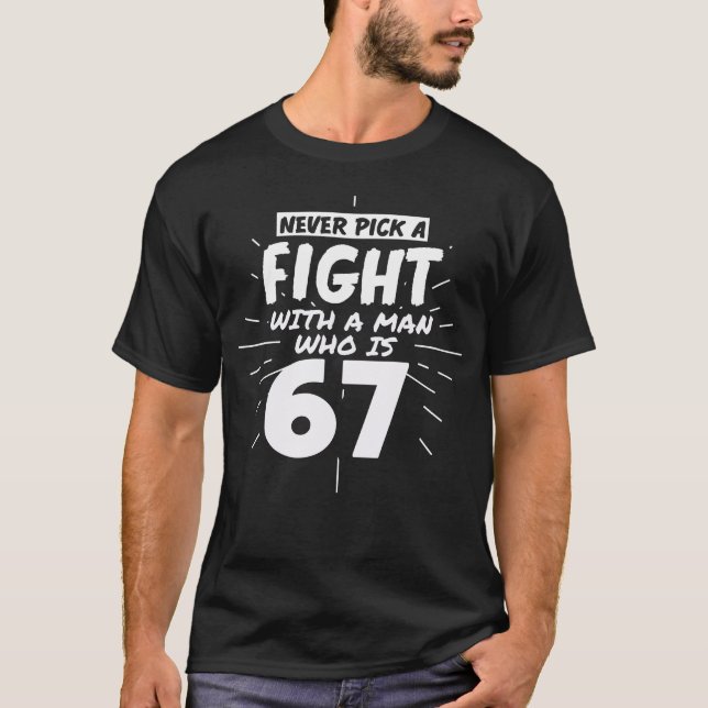 67 år gammal Manar 67 födelsedagspresent Funny Gif T Shirt (Framsida)