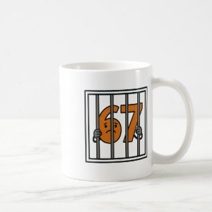 67 är inte tillåtet Six Seven Bannlyst av lärare F Kaffemugg
