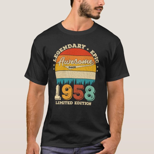 67-årig dagstidning 1958 Fantastisk 67:e födelseda T Shirt (Framsida)