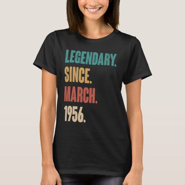 67 ÅRS ÅLDER 1956 Födelsedag 67 mars deco T Shirt (Framsida)