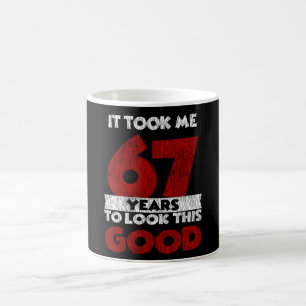 67-årsjubileum Det tog mig att se Bra 67:e födel Kaffemugg