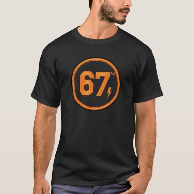 67 Broderad Lapp Stil Grafisk T-shirt (Framsida)