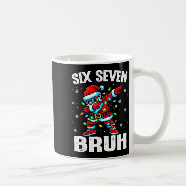 67 Bruh Christmas Six Seven Meme Dab Santa  Kaffemugg (Höger)
