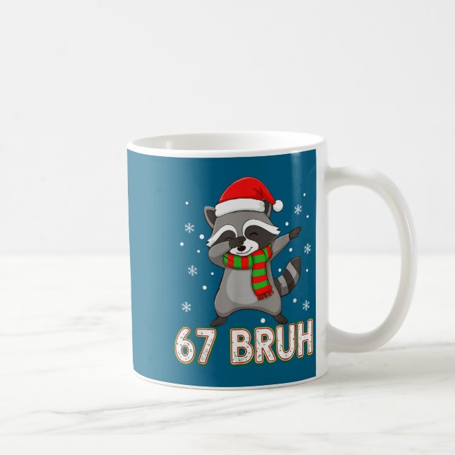 67 Bruh Six Seven Meme Raccoon Christmas Kids Boys Kaffemugg (Höger)
