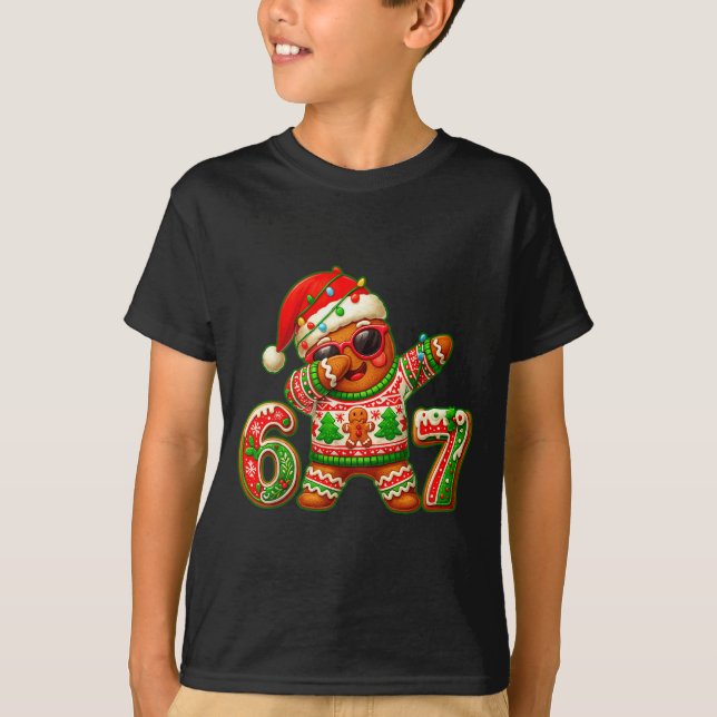 67 Christmas 6 7 Meme Gingerbread Man Xmas Pajamas T Shirt (Framsida)