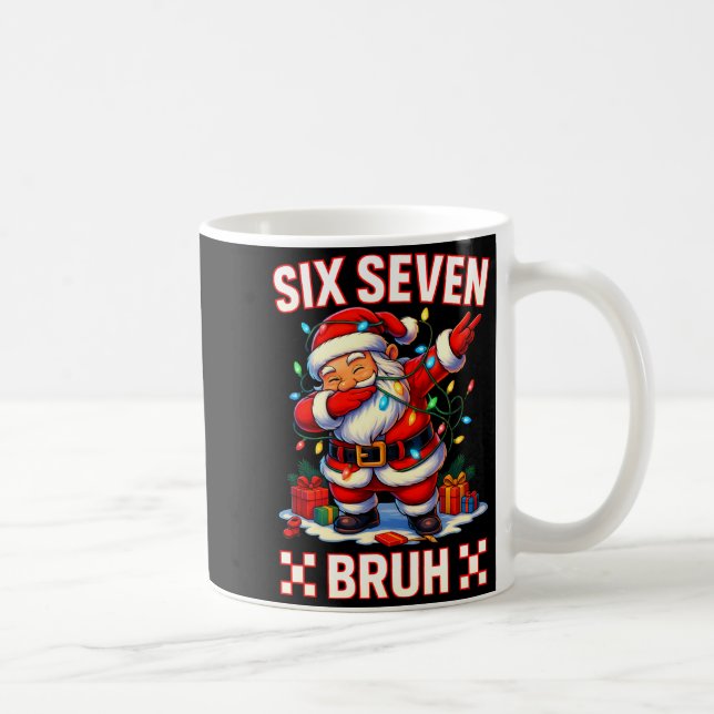 67 Christmas Shirt Santa Six Seven Bruh Men Women  Kaffemugg (Höger)