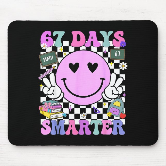 67 dagar smartare 67:e skoldagen 6 7 meme lärare musmatta (Framsidan)