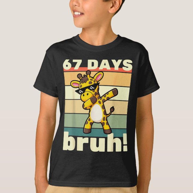 67 Days Of School Bruh Funny Meme Boys Kids Dabbin T Shirt (Framsida)