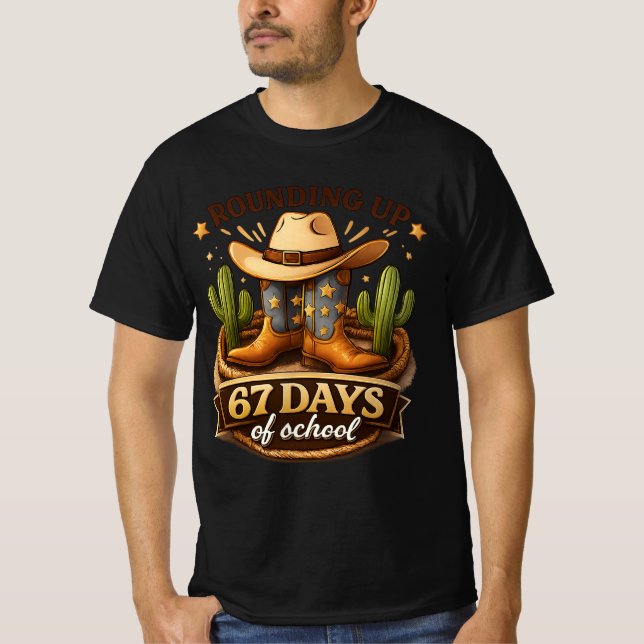 67 Days of School T Shirt (Framsida)