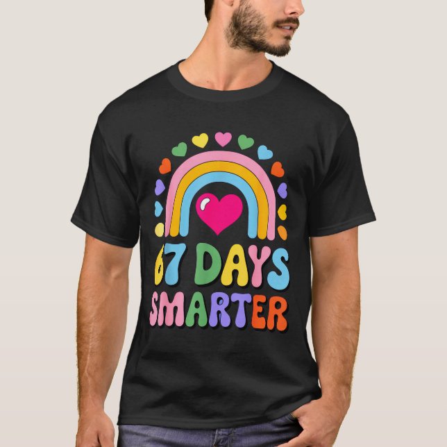 67 Days Smarter Happy Teacher Back To School Celeb T Shirt (Framsida)