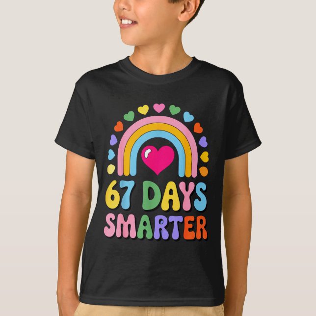 67 Days Smarter Happy Teacher Back To School Celeb T Shirt (Framsida)