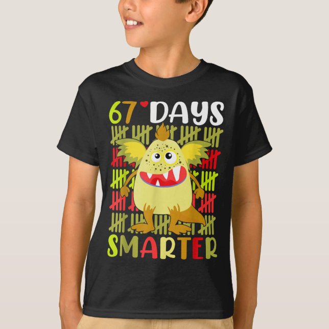67 Days Smarter Little Monster 67th Day School Gir T Shirt (Framsida)