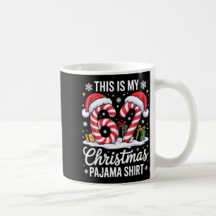 67 Det här är min julpyjamaskjorta 6 7 Meme 67 C Kaffemugg