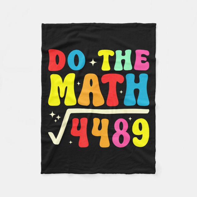 67:e skoldagen Gör matematiken 67 kvadratrot 4489 Fleecefilt (Framsidan)