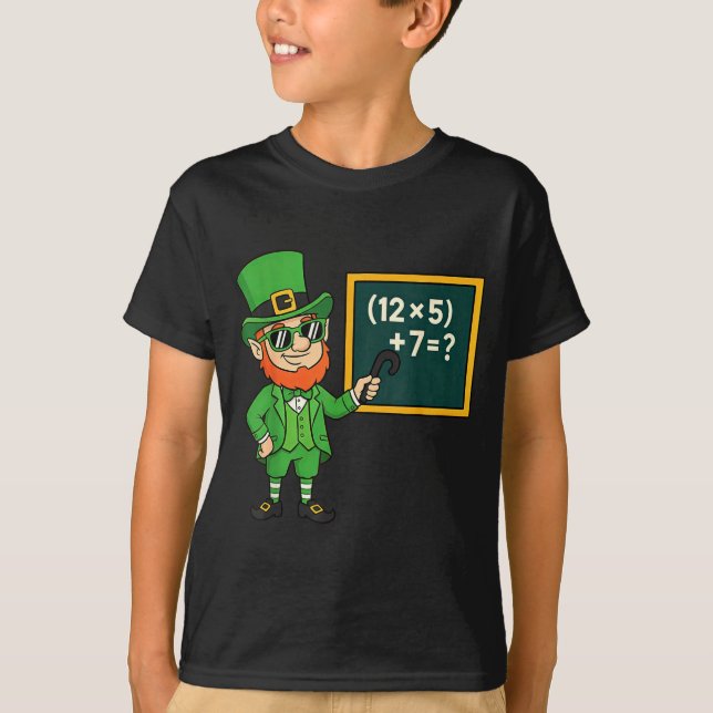 67 Funny St Patricks Day Math Teacher Meme Six Sev T Shirt (Framsida)